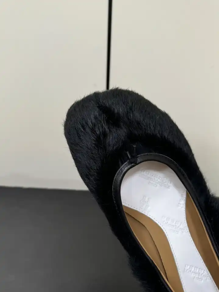 hype Hermes flat shoes