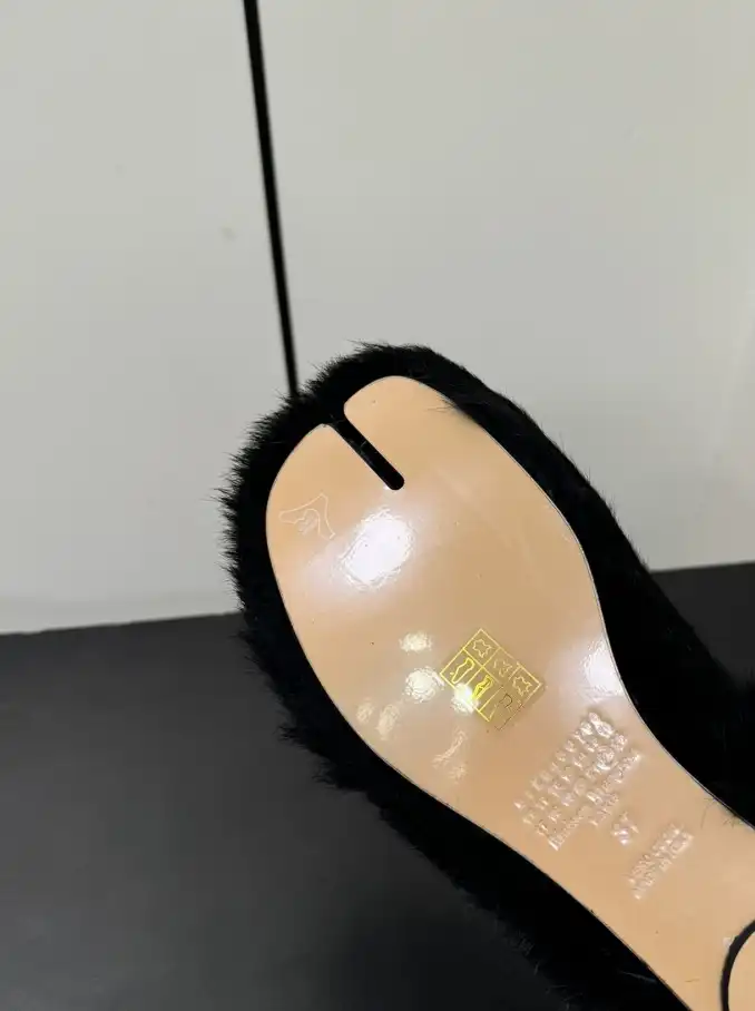 hype Hermes flat shoes