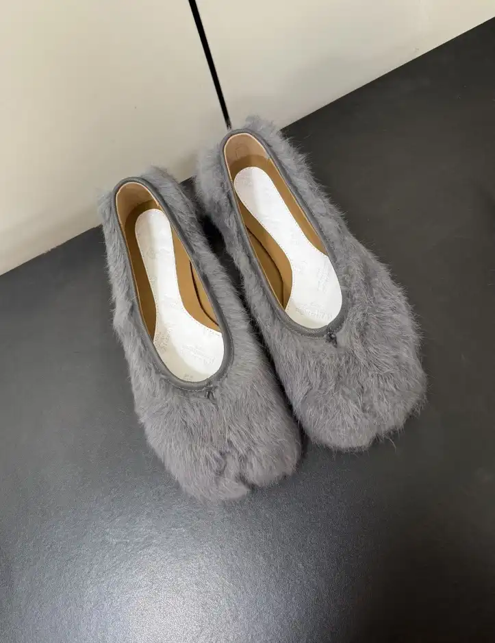 hype Hermes flat shoes