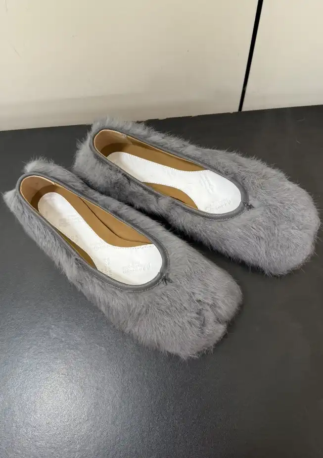 hype Hermes flat shoes