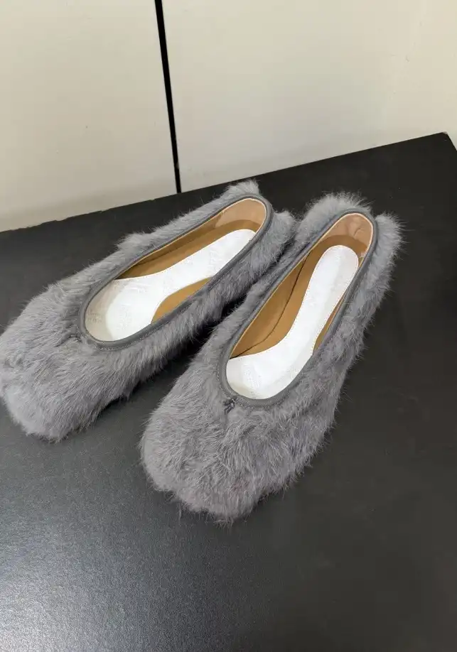 hype Hermes flat shoes