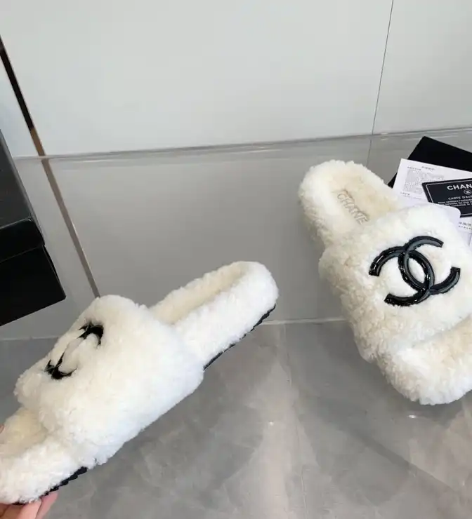 hype Chanel Slippers