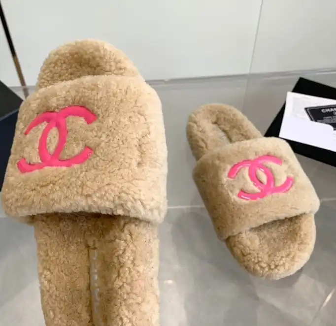 hype Chanel Slippers