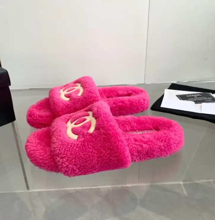 hype Chanel Slippers