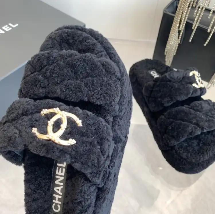 hype Chanel Slippers