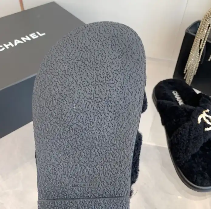 hype Chanel Slippers