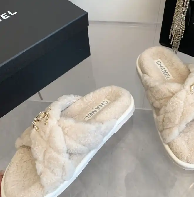 hype Chanel Slippers