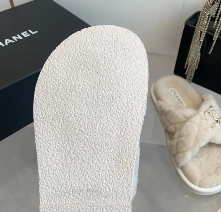 hype Chanel Slippers