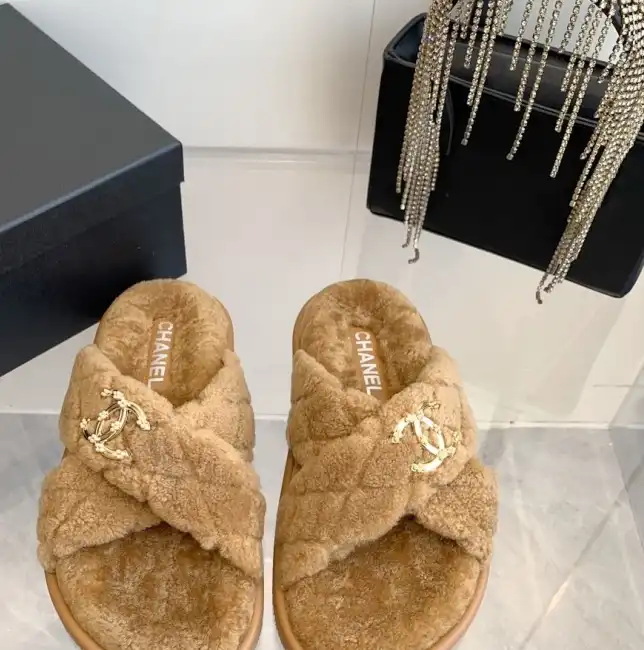 hype Chanel Slippers