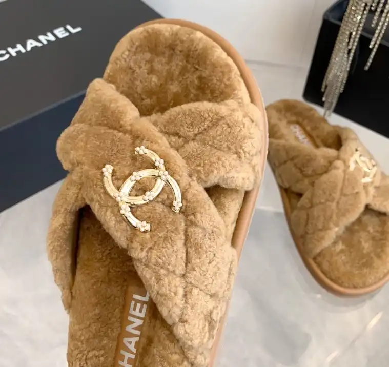 hype Chanel Slippers