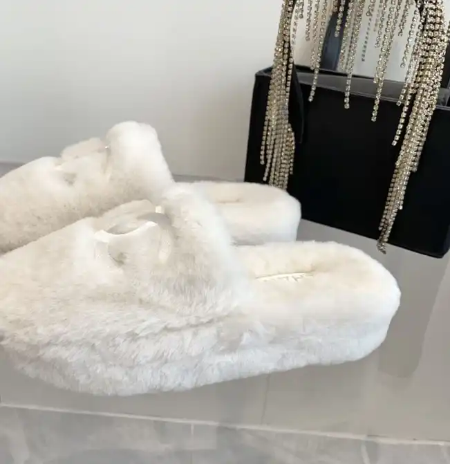 hype Chanel Slippers