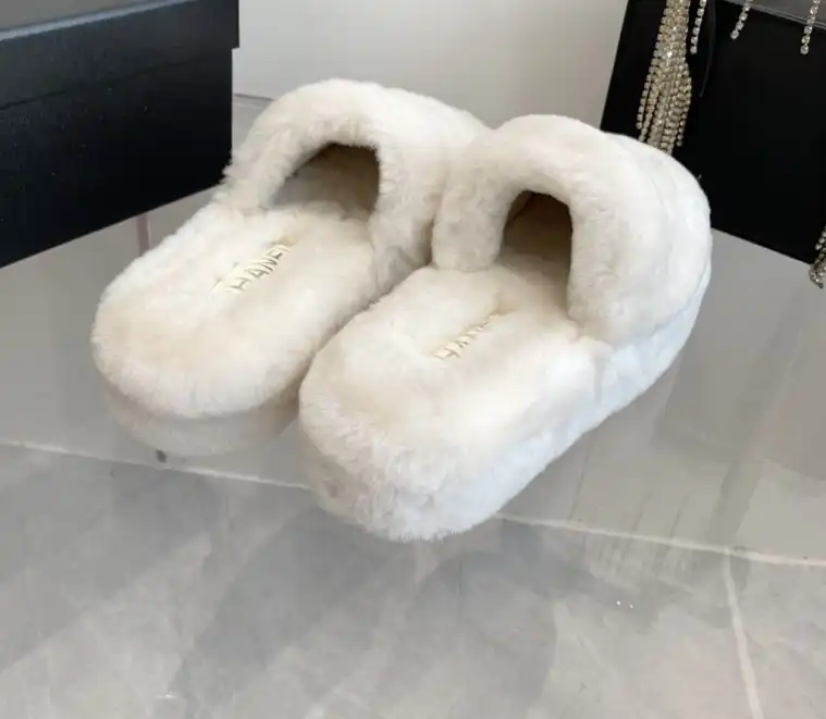 hype Chanel Slippers