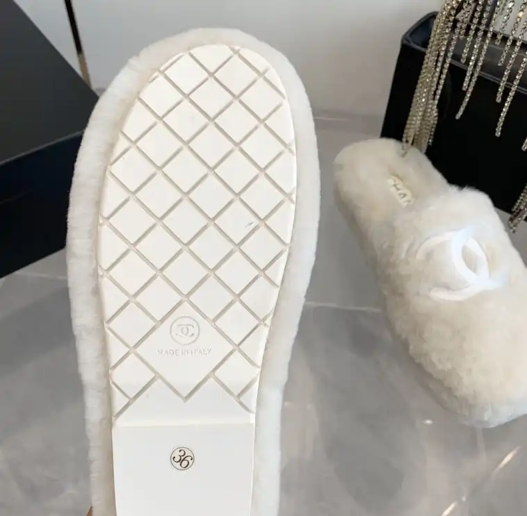 hype Chanel Slippers