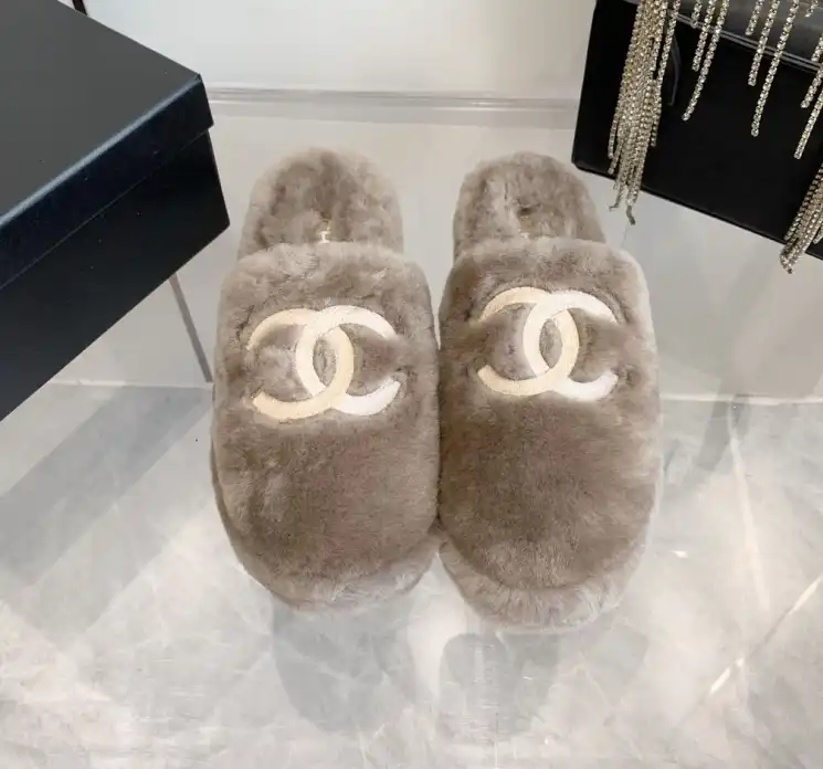 hype Chanel Slippers