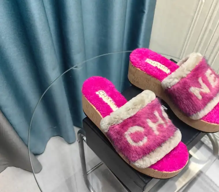 hype Chanel Slippers