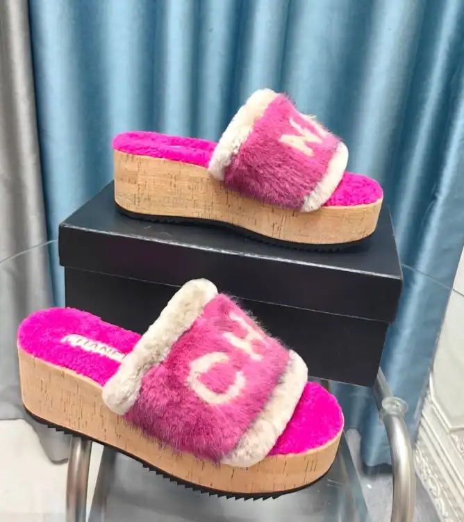 hype Chanel Slippers