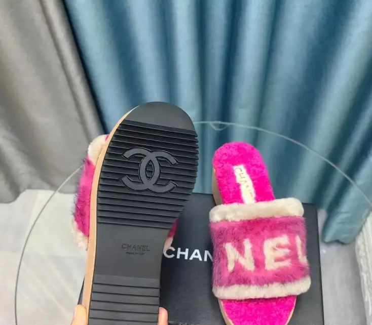 hype Chanel Slippers