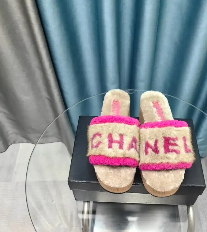 hype Chanel Slippers