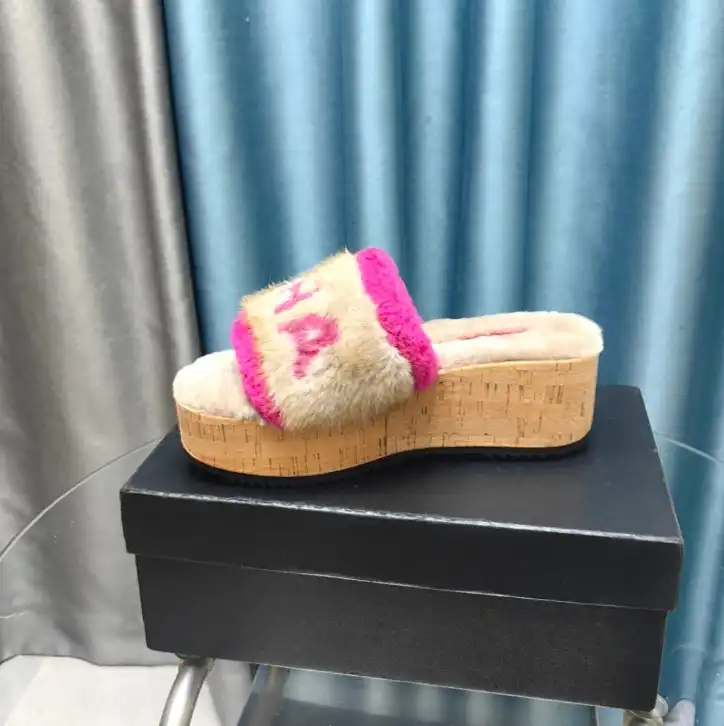 hype Chanel Slippers