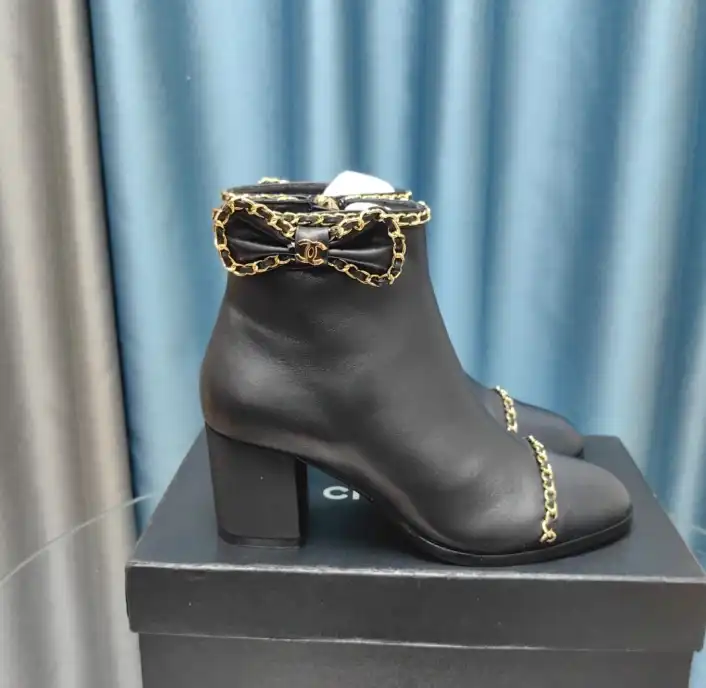 hype Chanel Boots