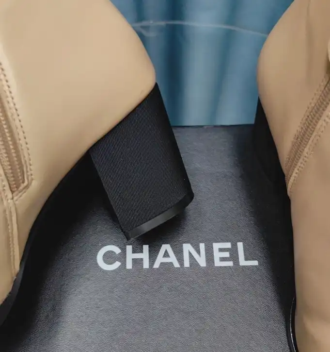 hype Chanel Boots