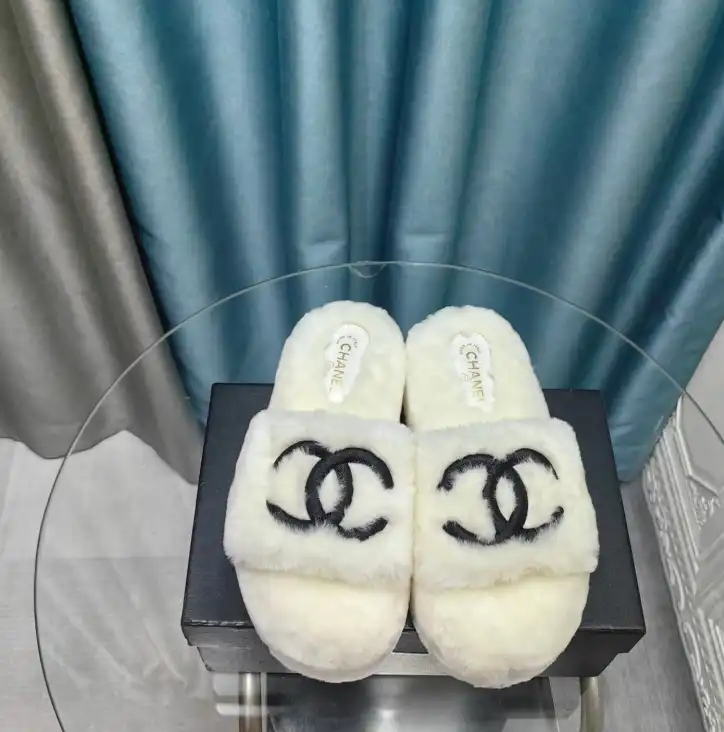 hype Chanel Slippers