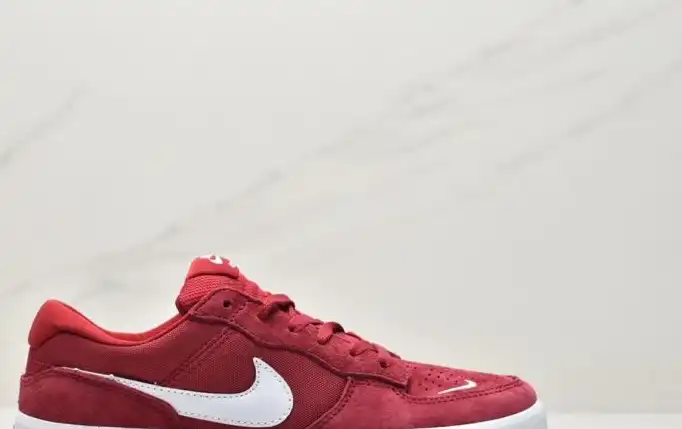 hype Nike Sneakers