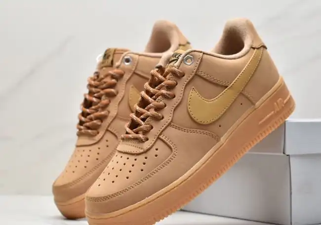 hype Nike Air Force 1