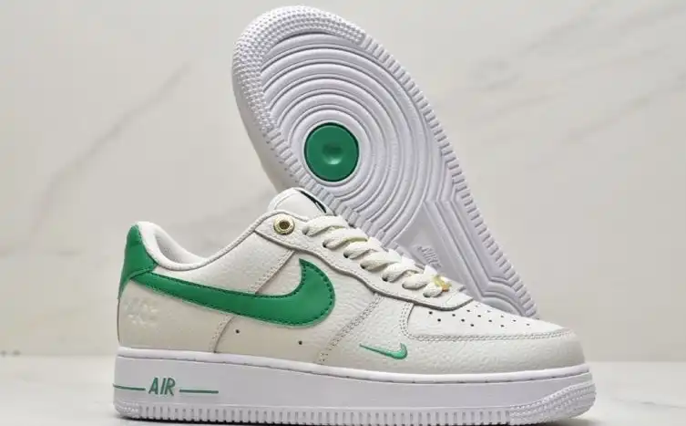 hype Nike Air Force 1