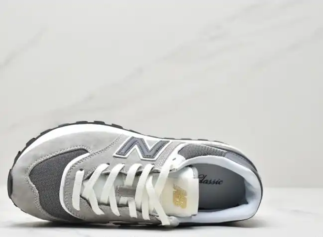 hype New Balance Sneakers