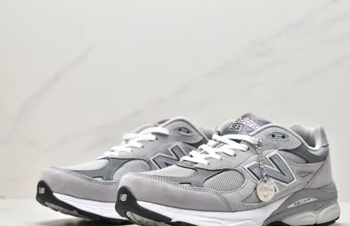 hype New Balance Sneakers