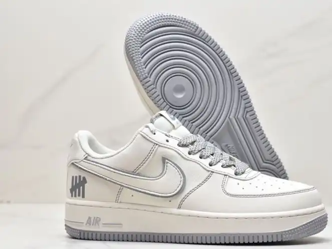 hype Nike Air Force 1