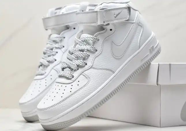 hype Nike Air Force 1