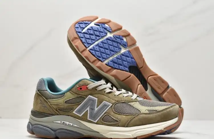 hype New Balance Sneakers