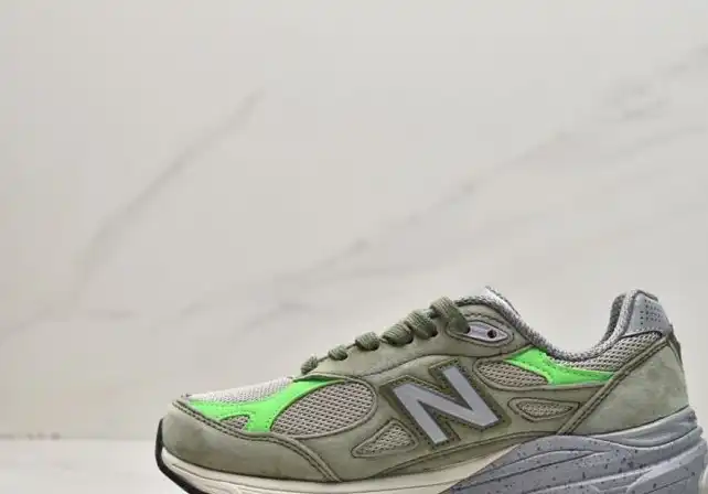 hype New Balance Sneakers