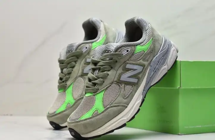 hype New Balance Sneakers