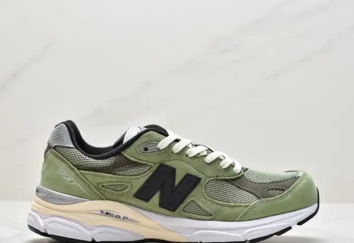 hype New Balance Sneakers