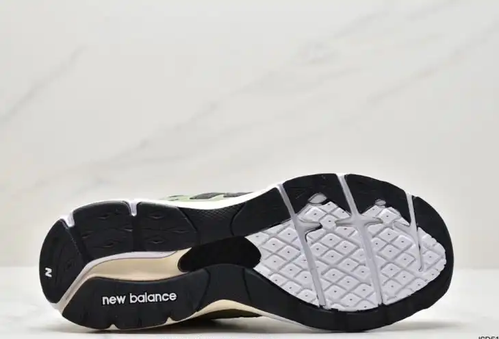 hype New Balance Sneakers