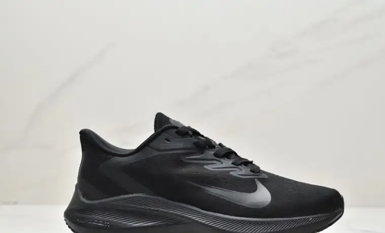 hype Nike Sneakers