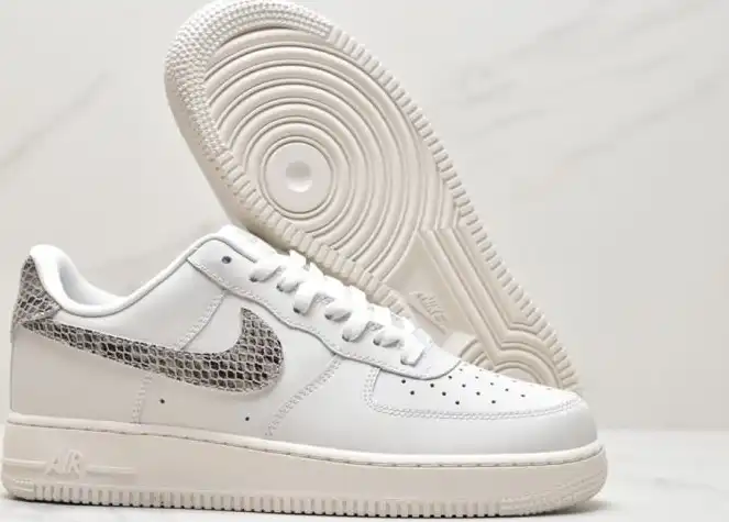 hype Nike Air Force 1