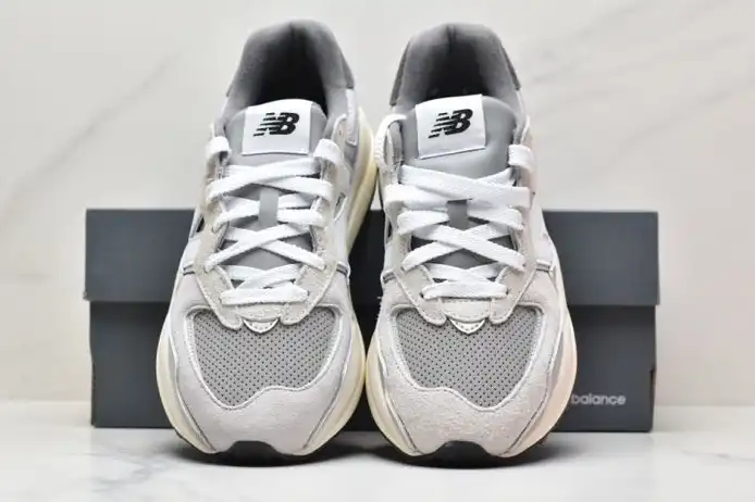 hype New Balance Sneakers