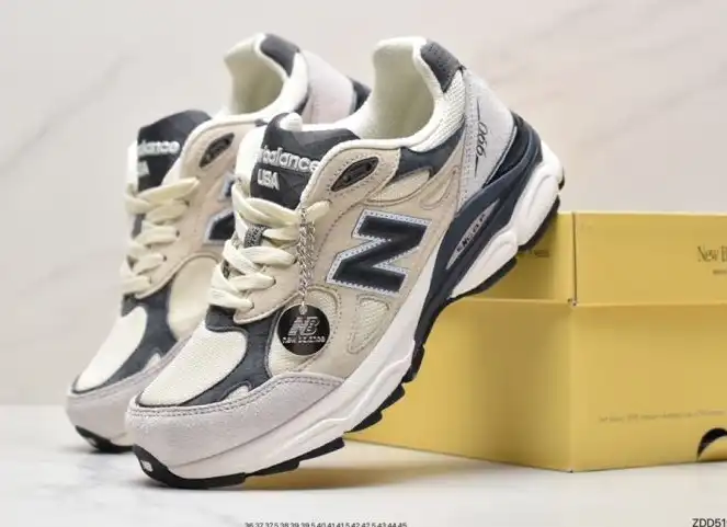 hype New Balance Sneakers