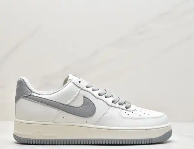 hype Nike Air Force 1