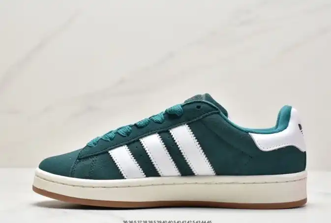 hype Adidas Sneakers