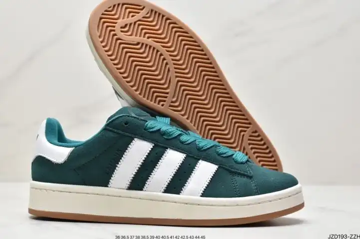 hype Adidas Sneakers