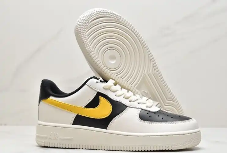 hype Nike Air Force 1