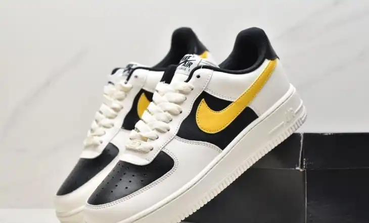 hype Nike Air Force 1