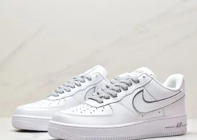 hype Nike Air Force 1