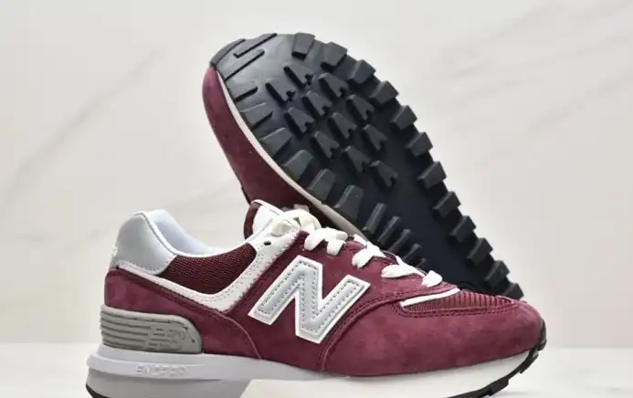 hype New Balance Sneakers