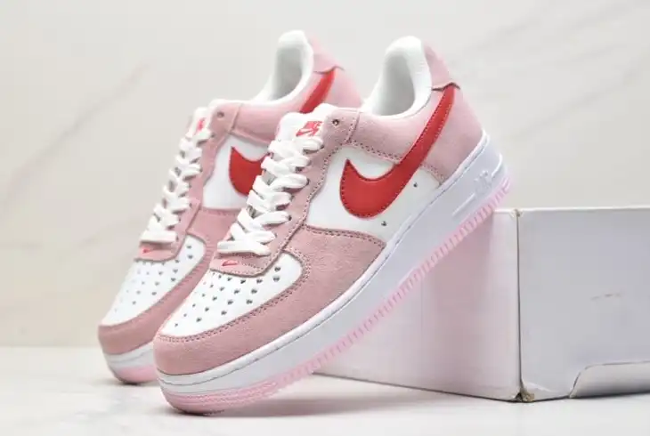 hype Nike Air Force 1